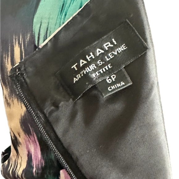 NWT Tahari Women's Vibrant Floral Watercolor Sleeveless Midi Dress Size 6P - Picture 7 of 7